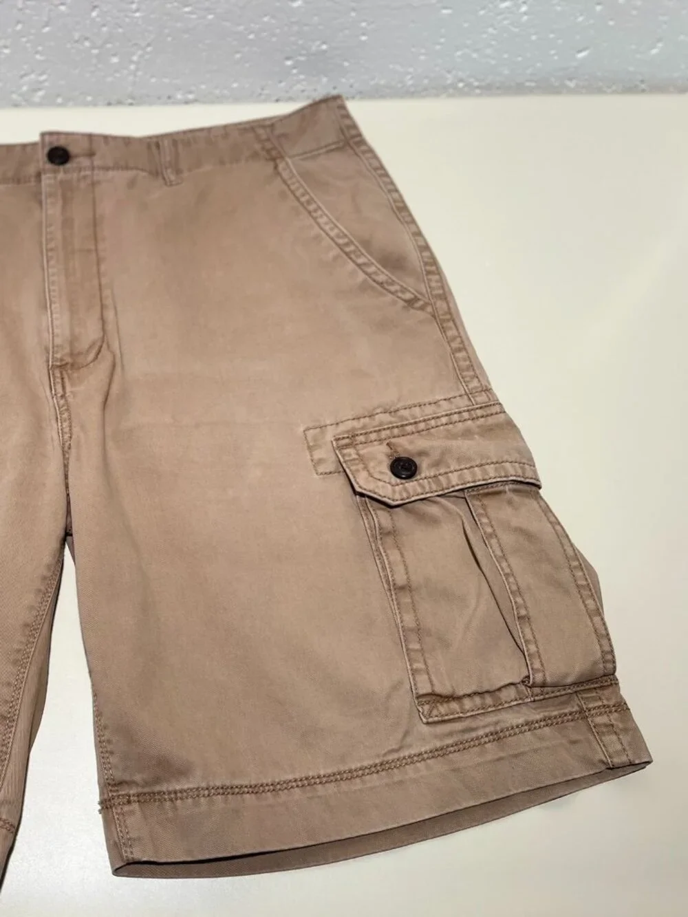 Arizona Jeans Men's Vintage Khaki Cargo Shorts